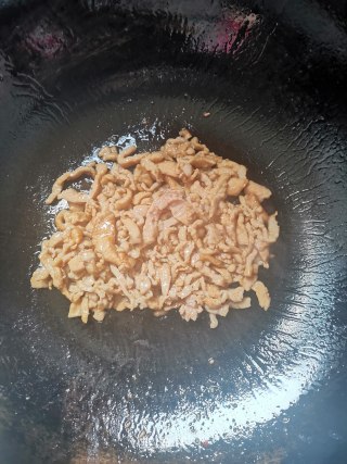 甜豆荚炒肉的做法步骤：4