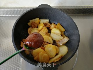 酱香土豆炒肉片的做法步骤：5