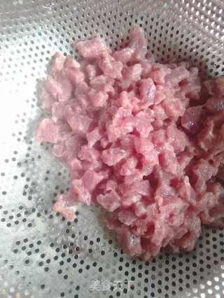 孜然牛肉丁的做法步骤：4