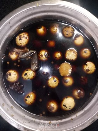 香卤鹌鹑蛋的做法步骤：5