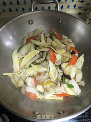 双素炒肉片的做法步骤：5