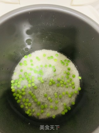青豆饭的做法步骤：1