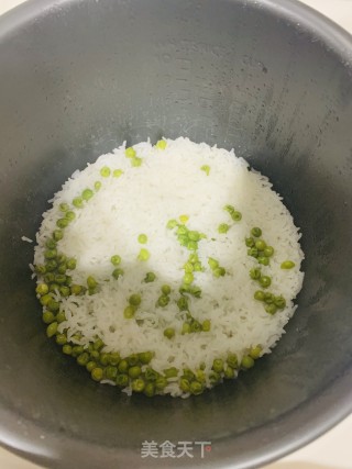 青豆饭的做法步骤：2