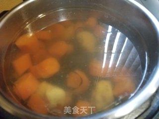 胡萝卜海带汤的做法步骤：8