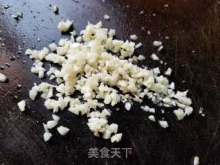 蚝油芥兰的做法步骤：1