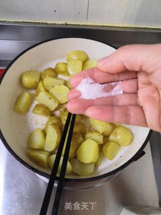 香煎小土豆的做法步骤：8