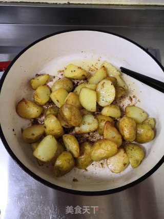 香煎小土豆的做法步骤：9