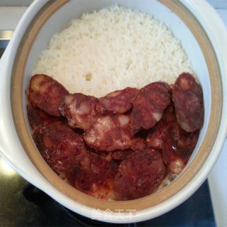 味道好的腊味煲仔饭的做法的做法步骤：2