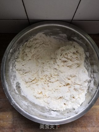 手擀面的做法步骤：3