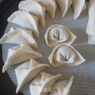 野水芹饺子的做法步骤：10