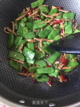 扁豆炒肉丝的做法步骤：6