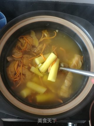 虫草花山药兔肉汤的做法步骤：6
