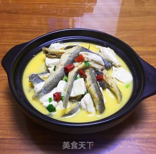 泥鳅炖豆腐的做法步骤：11