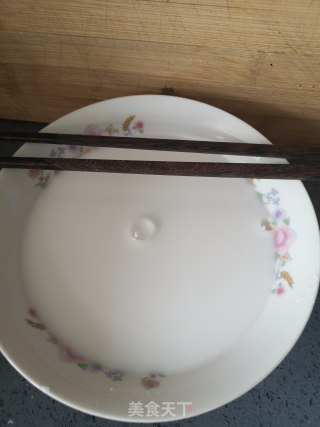 自制豌豆凉粉的做法步骤：4