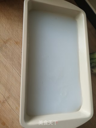 自制豌豆凉粉的做法步骤：11