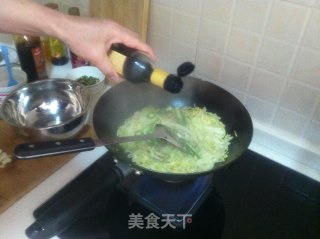 清炒包菜丝的做法步骤：9
