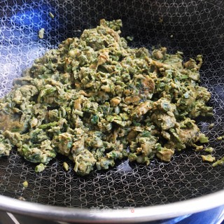 香椿芽拱蛋的做法步骤：9