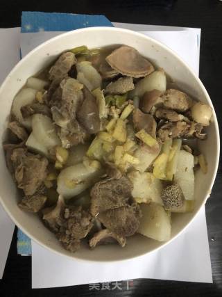 萝卜炖羊肉的做法步骤：7