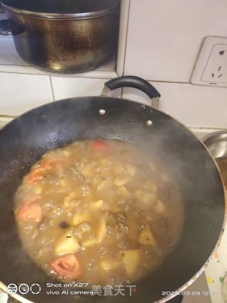 牛腩烧土豆的做法步骤：6