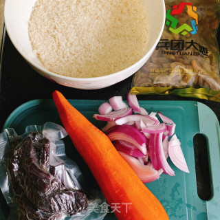 风干肉抓饭的做法步骤：1