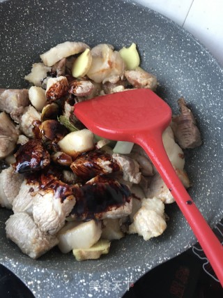 鲍鱼鸡蛋烧肉的做法步骤：10