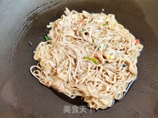 荞麦面鸡蛋煎饼的做法步骤：6