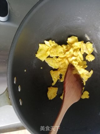 炖鲫鱼汤的做法步骤：2