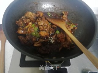 酱烧鸡腿的做法步骤：8