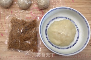 多谷麻糬肉松面包的做法步骤：14