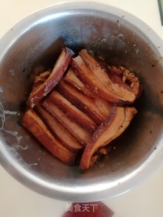 梅菜扣肉的做法步骤：8