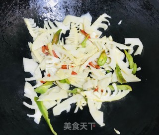 春笋炒猪心的做法步骤：8