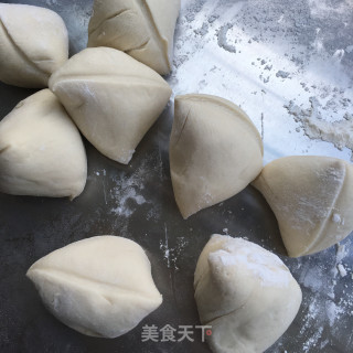 美味南瓜包的做法步骤：7