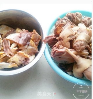 墨鱼老鸭汤的做法步骤：5