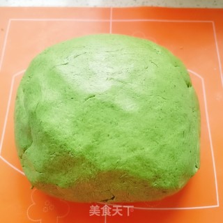 咸蛋黄肉松青团的做法步骤：7
