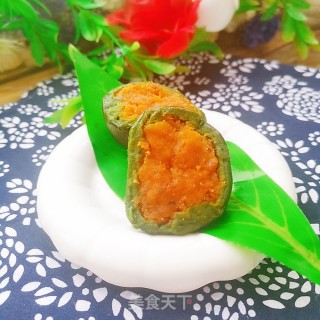 咸蛋黄肉松青团的做法步骤：21