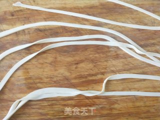 不用擀面刀切的懒人面的做法步骤：13