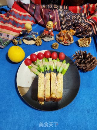 鲔鱼三明治的做法步骤：14