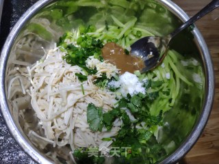 金针菇拌黄瓜的做法步骤：4