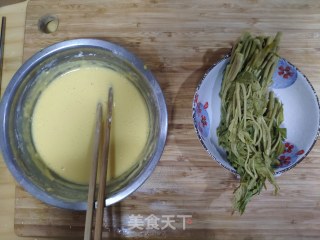 炸香椿鱼的做法步骤：5