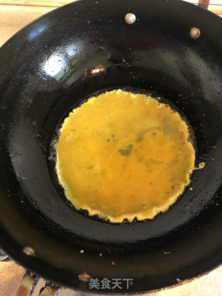 番茄炒鸽蛋的做法步骤：3