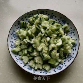 猪头肉拌黄瓜的做法步骤：5