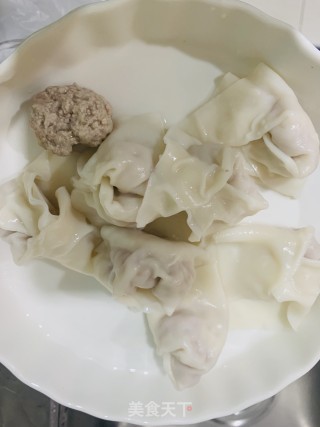 红油干拌抄手的做法步骤：2