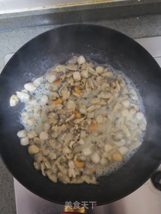 香炒海贝的做法步骤：7