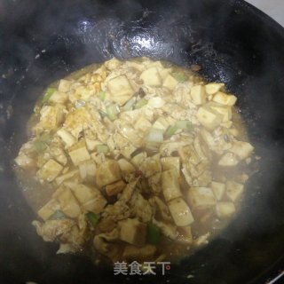 甜面酱鸡蛋烧内脂豆腐的做法步骤：5