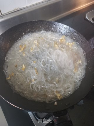 魔芋粉丝汤的做法步骤：7