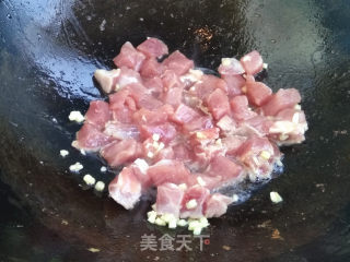酱爆肉丁时蔬的做法步骤：9