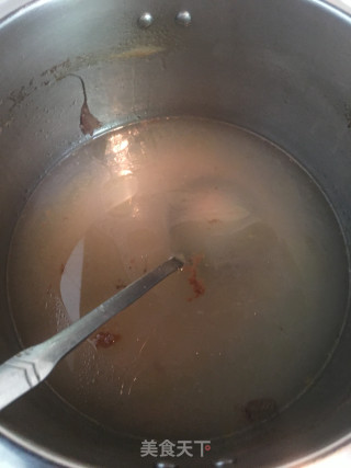 牛肉面的做法步骤：1