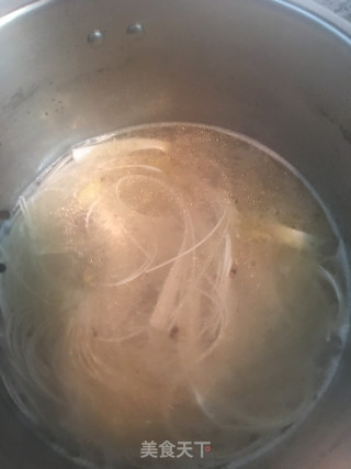 牛肉面的做法步骤：3