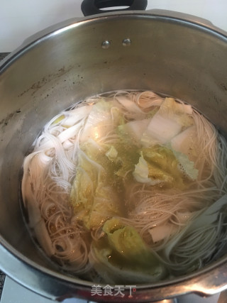 牛肉面的做法步骤：4