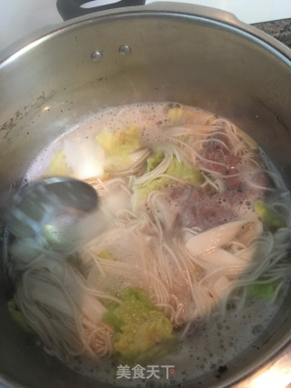 牛肉面的做法步骤：5